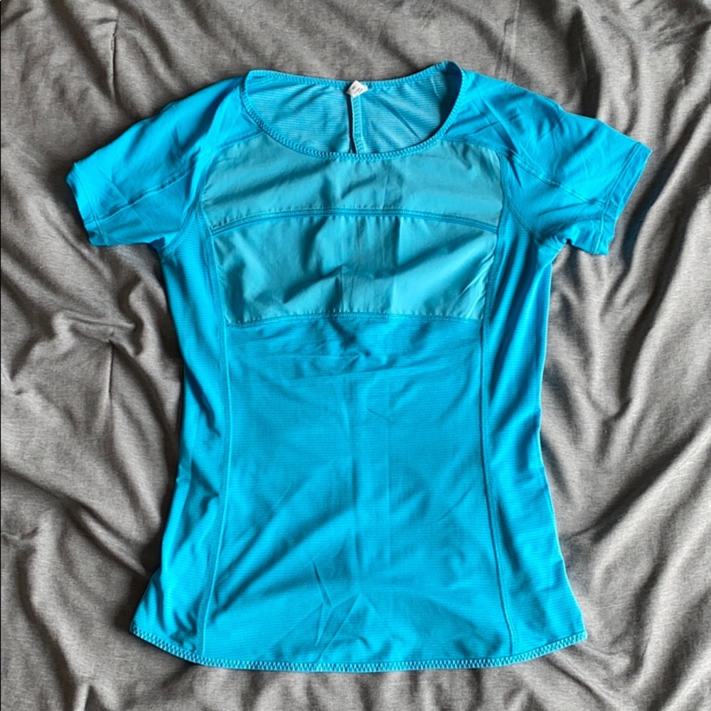 Lululemon Short Sleeve T Shirt